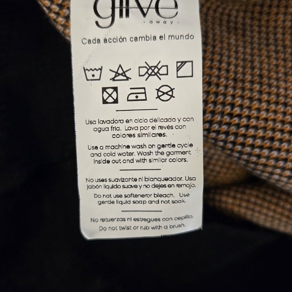 Min & Mon Black and Orange Tiger Sweater - Picture 6 of 7